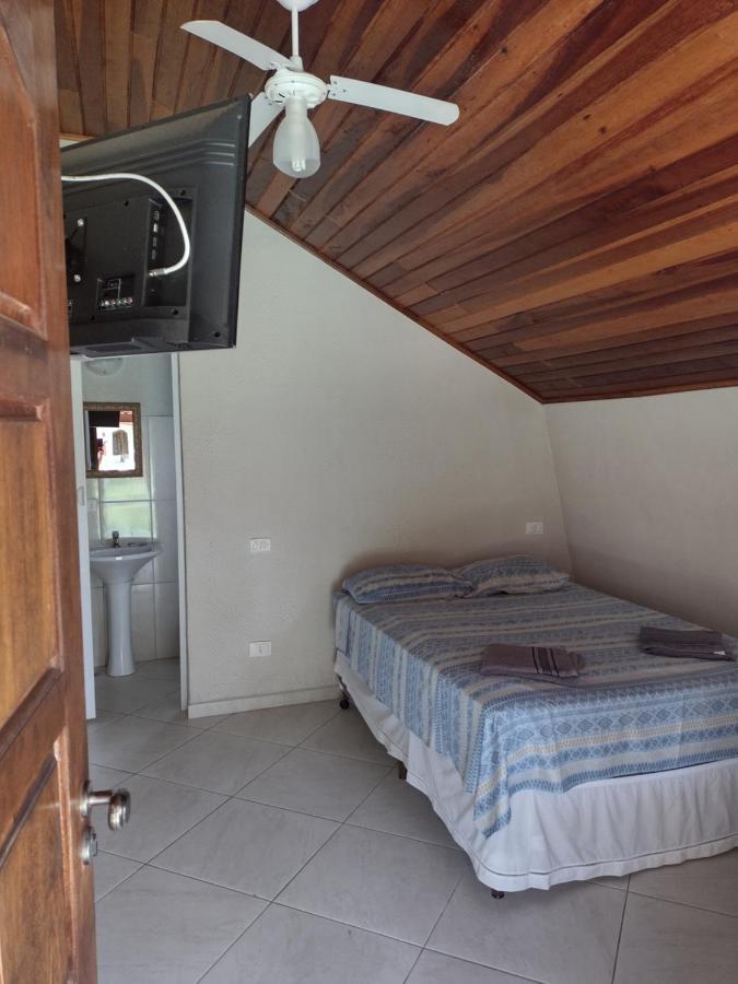 Tênis Clube Casa de hóspedes 2*